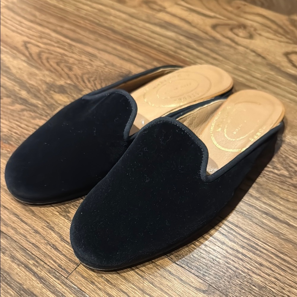 Women's Stubbs & Wootton Black Velvet Slip-On Shoes 6.5